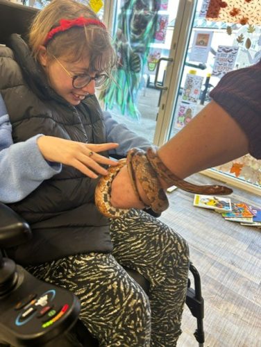 thumbnail f87374cf-5e33-4d19-966e-6281598dc375